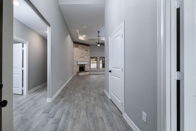 1920 Rollingwood Drive, Huntsville, TX 77340