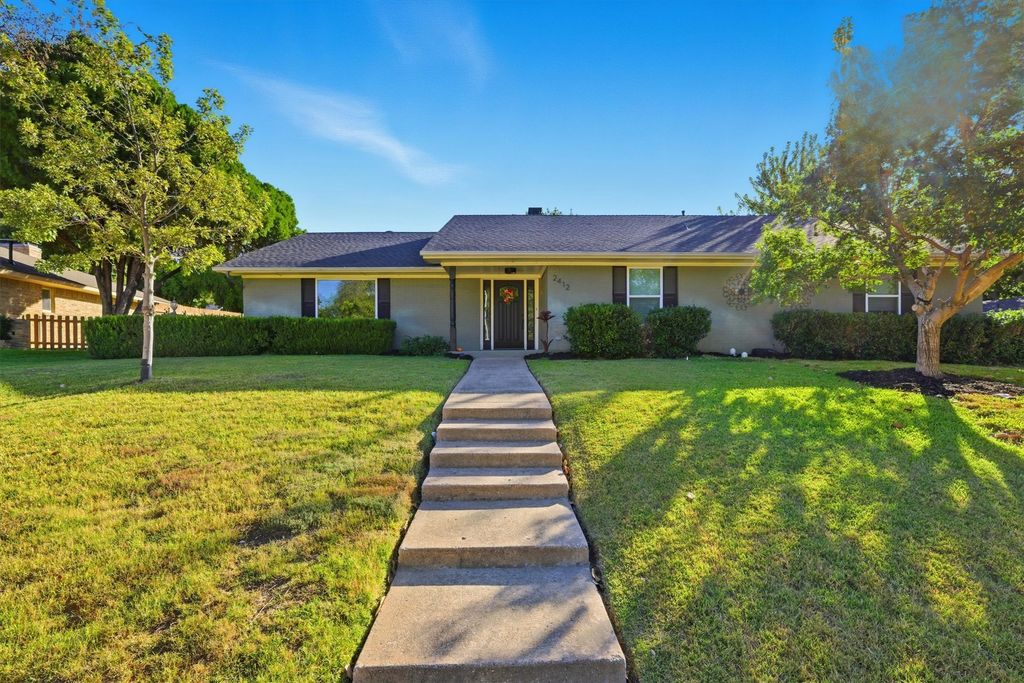 2412 Custer Parkway, Richardson, TX 75080