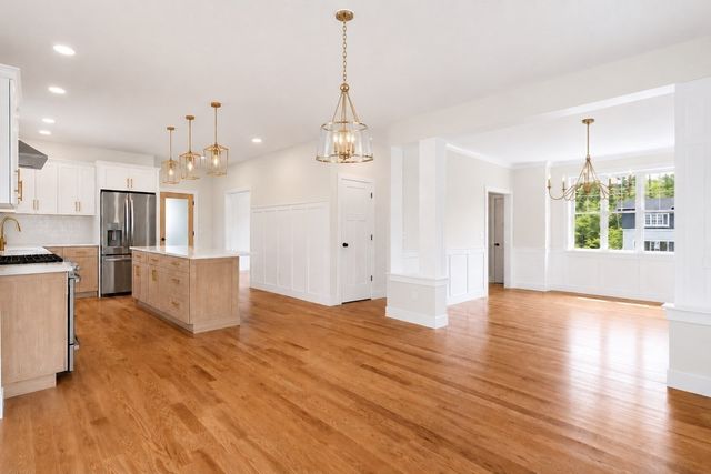 15 Unkety Brook Way, Dunstable, MA 01827