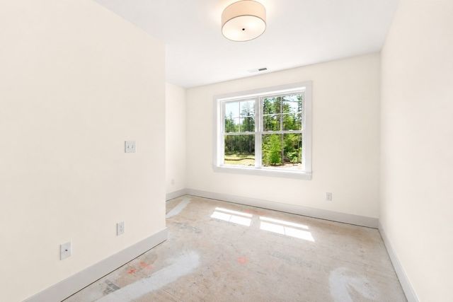 15 Unkety Brook Way, Dunstable, MA 01827