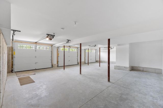 15 Unkety Brook Way, Dunstable, MA 01827