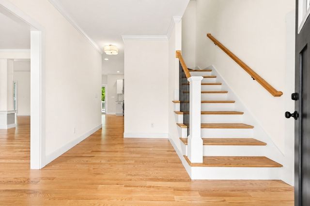 15 Unkety Brook Way, Dunstable, MA 01827