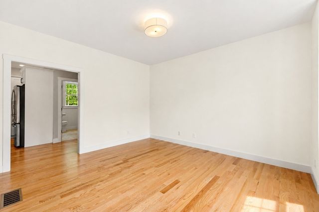 15 Unkety Brook Way, Dunstable, MA 01827
