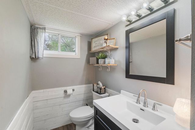 3031 Bethel Street, Waterloo, IA 50702