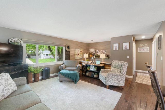 3031 Bethel Street, Waterloo, IA 50702