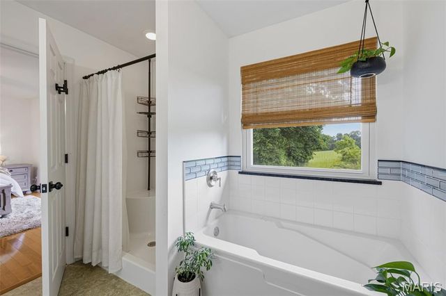 20 W Rock Creek Estates, High Ridge, MO 63049