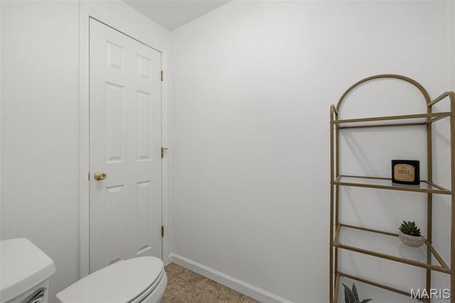 20 W Rock Creek Estates, High Ridge, MO 63049