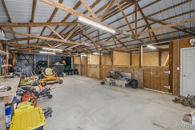 20 W Rock Creek Estates, High Ridge, MO 63049