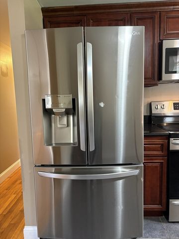 81 Benoit St, Westport, MA 02790