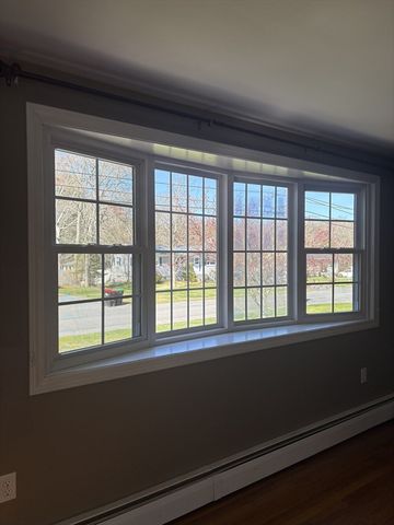 81 Benoit St, Westport, MA 02790