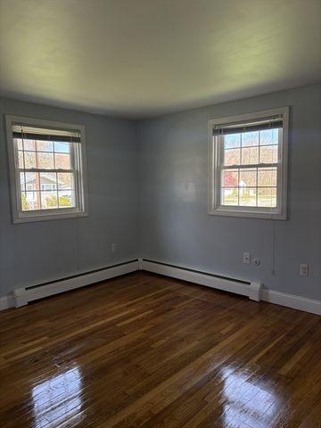 81 Benoit St, Westport, MA 02790