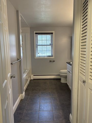 81 Benoit St, Westport, MA 02790