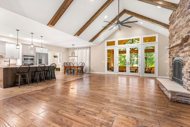 16285 13 Mile Road, Marshall Twp, MI 49014