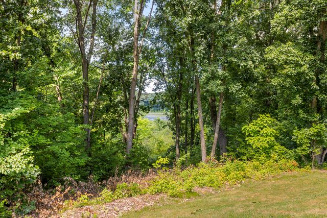 16285 13 Mile Road, Marshall Twp, MI 49014