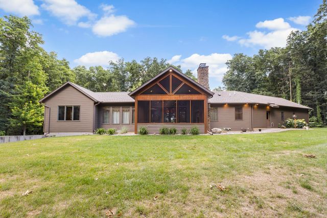 16285 13 Mile Road, Marshall Twp, MI 49014