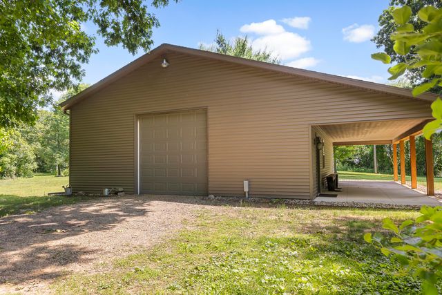 16285 13 Mile Road, Marshall Twp, MI 49014