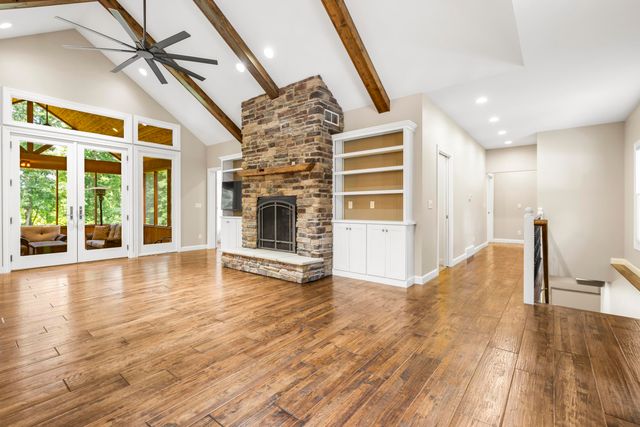 16285 13 Mile Road, Marshall Twp, MI 49014