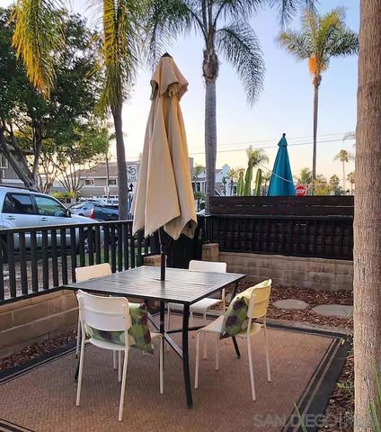 513 3rd St, Encinitas, CA 92024