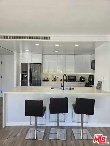 2170 Century Park East 607, Los Angeles, CA 90067