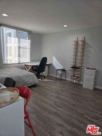 2170 Century Park East 607, Los Angeles, CA 90067