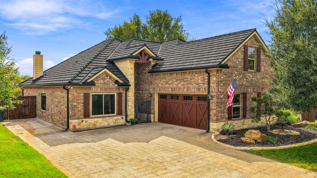 6503 Pirlie Court, Granbury, TX 76049 — exterior