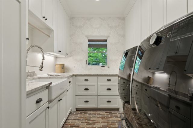 825 Lockwood Drive, Richardson, TX 75080