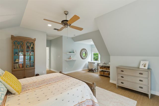 825 Lockwood Drive, Richardson, TX 75080