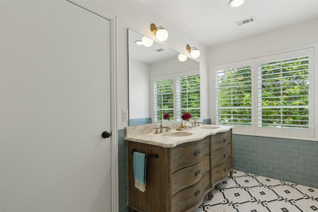 825 Lockwood Drive, Richardson, TX 75080