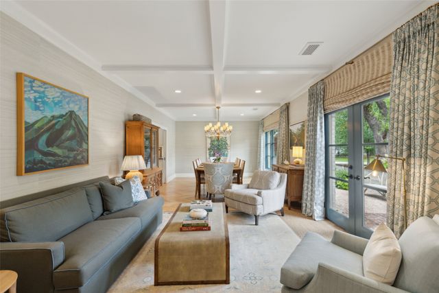 825 Lockwood Drive, Richardson, TX 75080