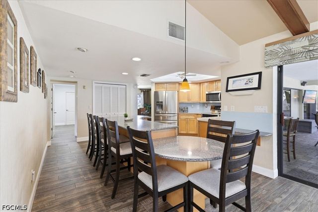 1812 Coral CIR, North Fort Myers, FL 33903