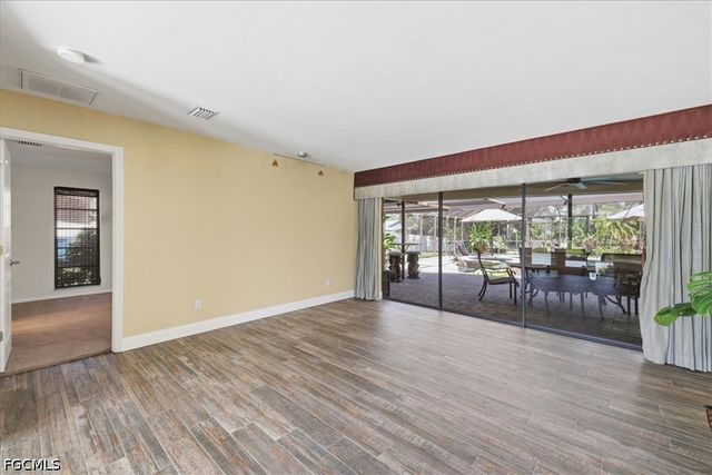 1812 Coral CIR, North Fort Myers, FL 33903