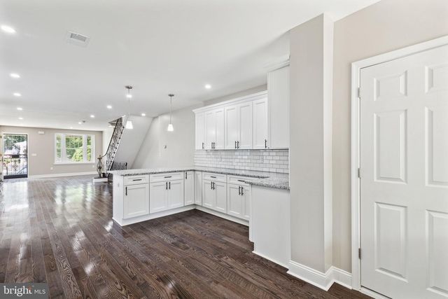 1821 W PORTER ST, Philadelphia, PA 19145