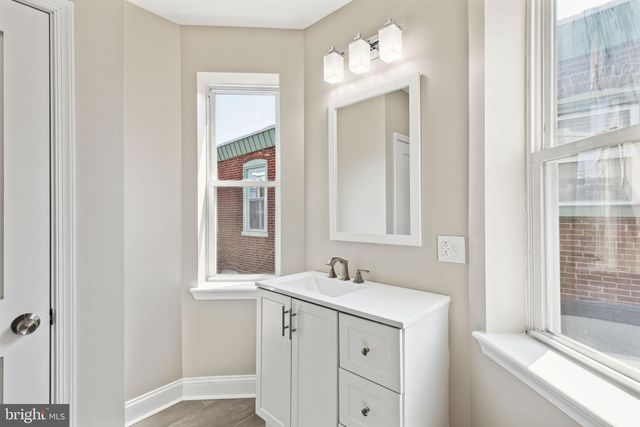 1821 W PORTER ST, Philadelphia, PA 19145