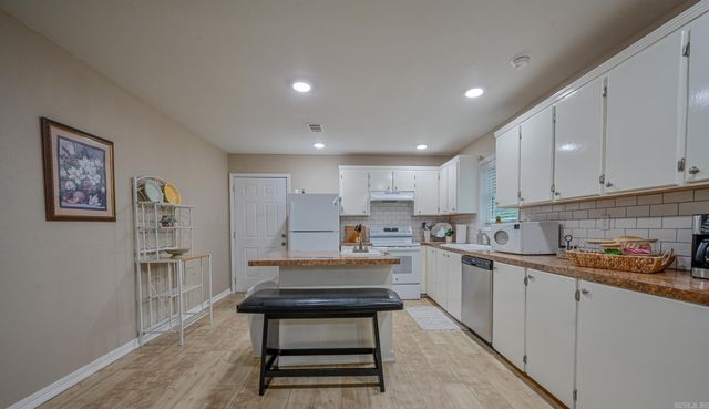 301 Bixler, Mena, AR 71953