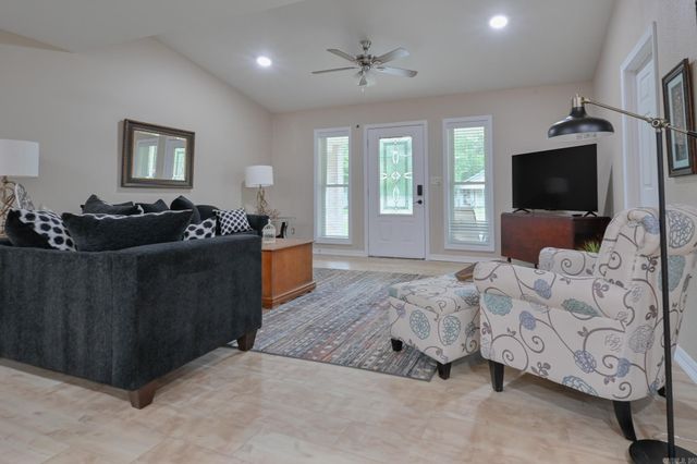 301 Bixler, Mena, AR 71953