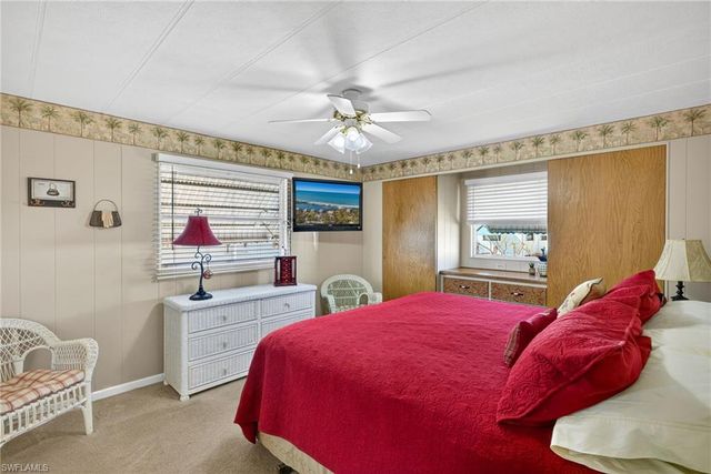 115 Overland TRL, North Fort Myers, FL 33917