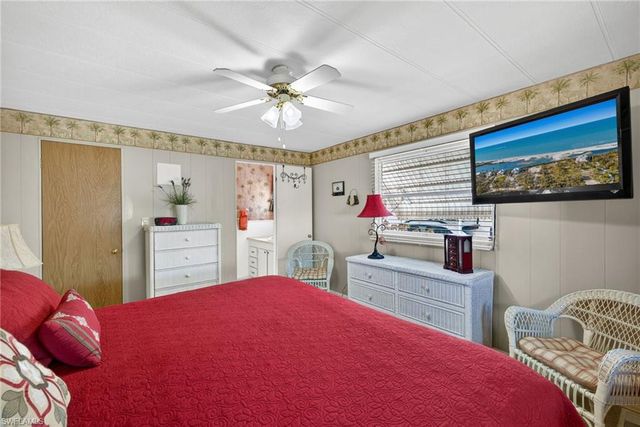 115 Overland TRL, North Fort Myers, FL 33917