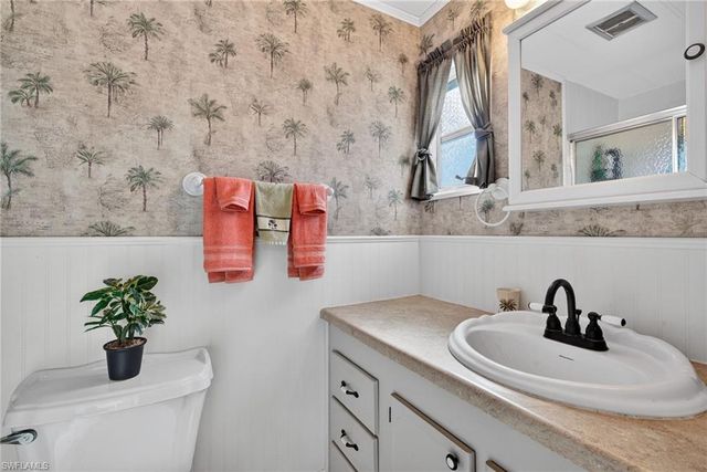 115 Overland TRL, North Fort Myers, FL 33917