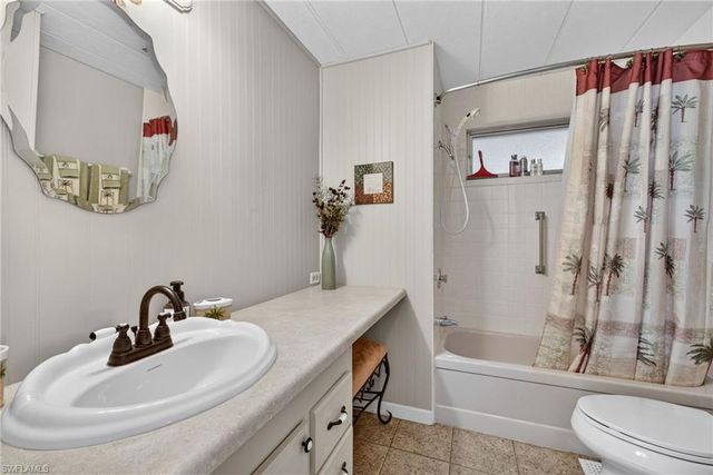 115 Overland TRL, North Fort Myers, FL 33917