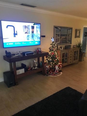 1103 Duncan Circle 101, Palm Beach Gardens, FL 33418