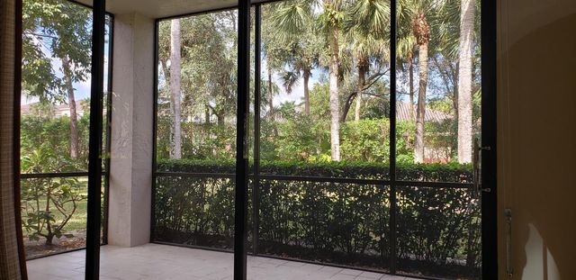 1103 Duncan Circle 101, Palm Beach Gardens, FL 33418