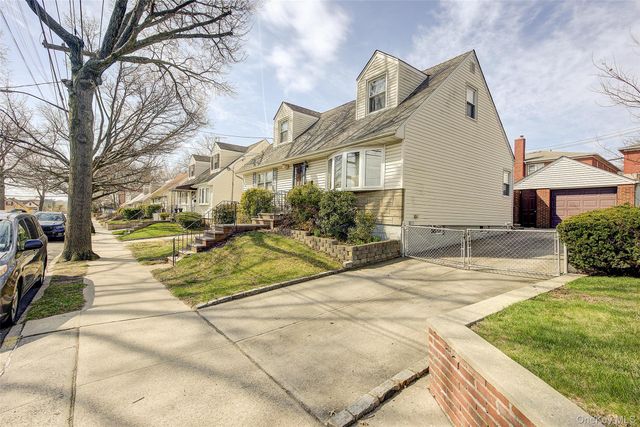 23-34 127th Street, College Point, NY 11356