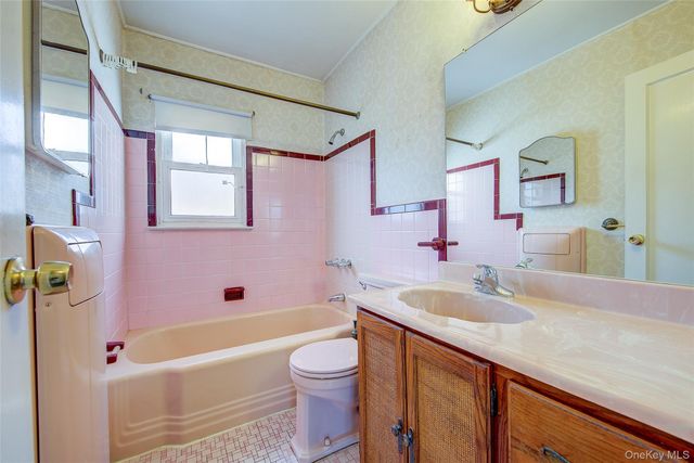 23-34 127th Street, College Point, NY 11356
