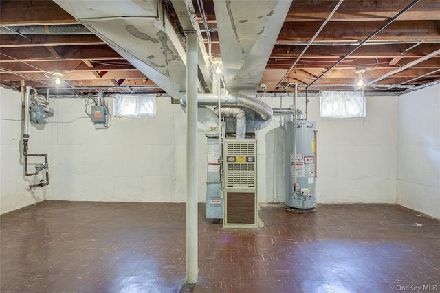 23-34 127th Street, College Point, NY 11356