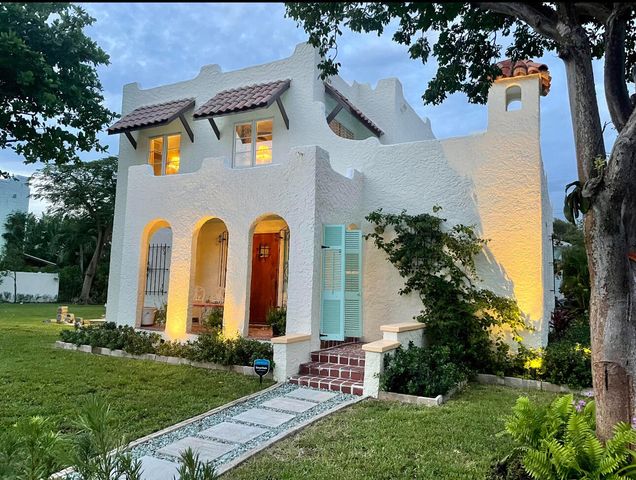 302 Fordham Drive, Lake Worth Beach, FL 33460