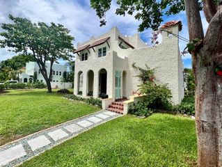 302 Fordham Drive, Lake Worth Beach, FL 33460