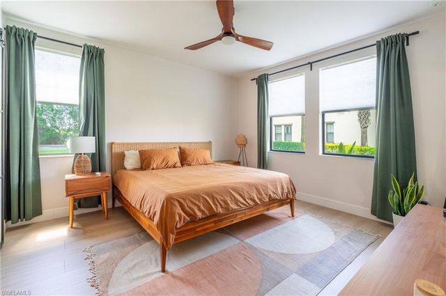 15126 Palmer Lake CIR # 101, Naples, FL 34109