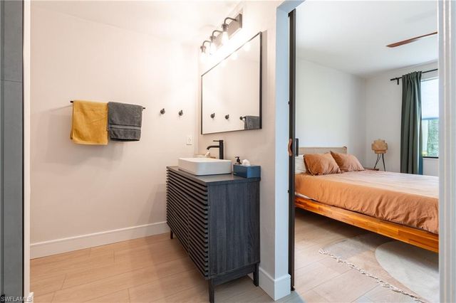 15126 Palmer Lake CIR # 101, Naples, FL 34109