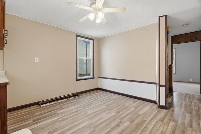 15 Division STREET, Crafton, PA 15205