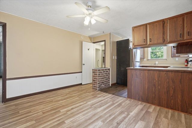 15 Division STREET, Crafton, PA 15205